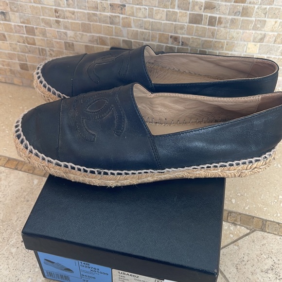 Chanel Espadrille size 37 - Picture 2 of 6